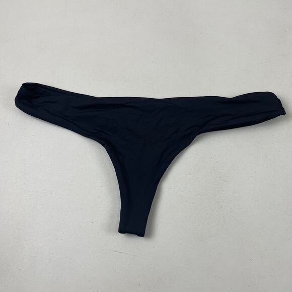 L*Space RIO Itsy Bikini Bottom In Black XL - Picture 3 of 8
